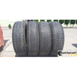 Bridgestone Blizzak LM-80  215/70/16 Iarna