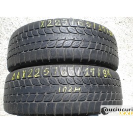 Cauciucuri 225/65/17 Bridgestone LM25 pentru iarna 2 bucati